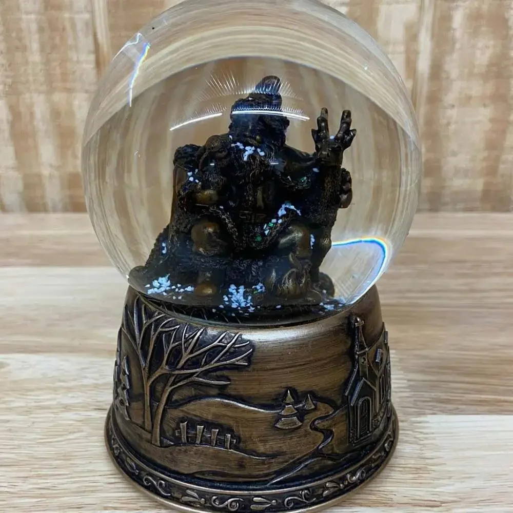 Vtg Target Christmas Snow Globe Musical Santa Reindeer 2007 (Clear Water Inside)